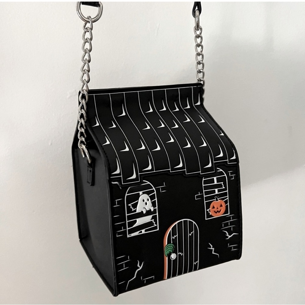 Halloween 3D cross body haunted house purse